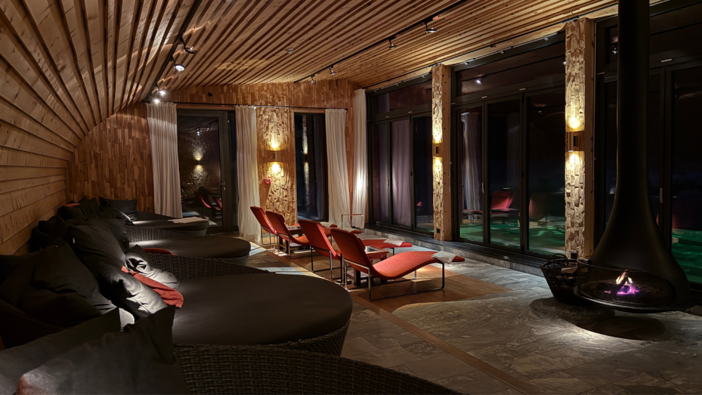 Schloss Elmau Ruheraum Mit Kamin