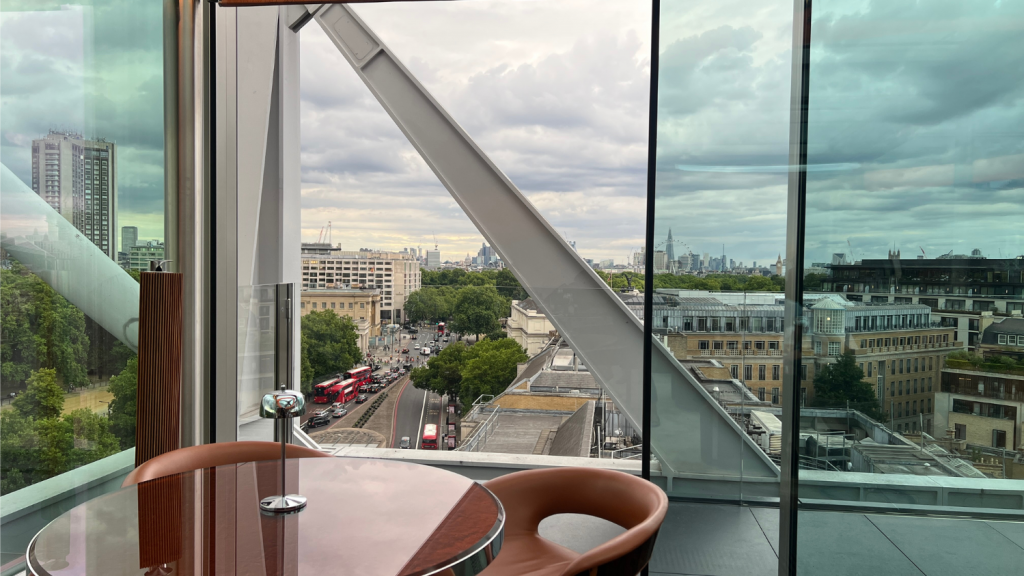 The Emory London Bar