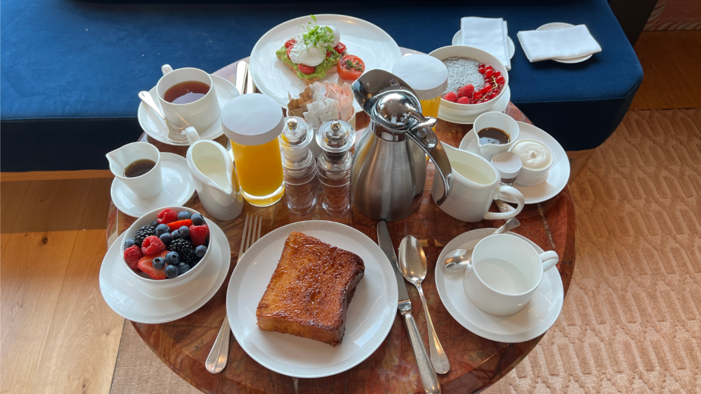 The Emory London Fruehstueck