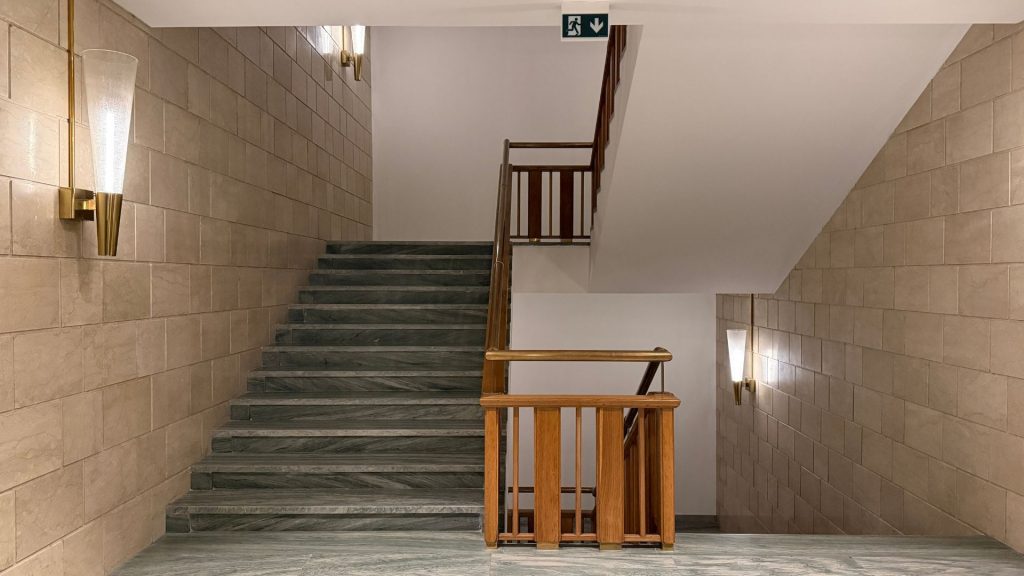 The Rome EDITION Treppenhaus