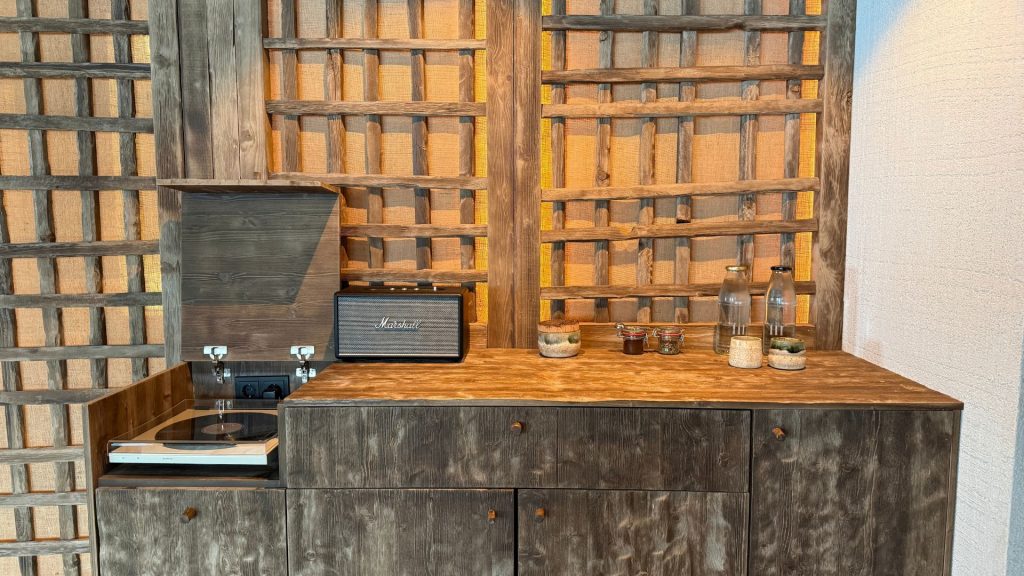 Eriro Alpine Hide Ablage Und Marshall Box