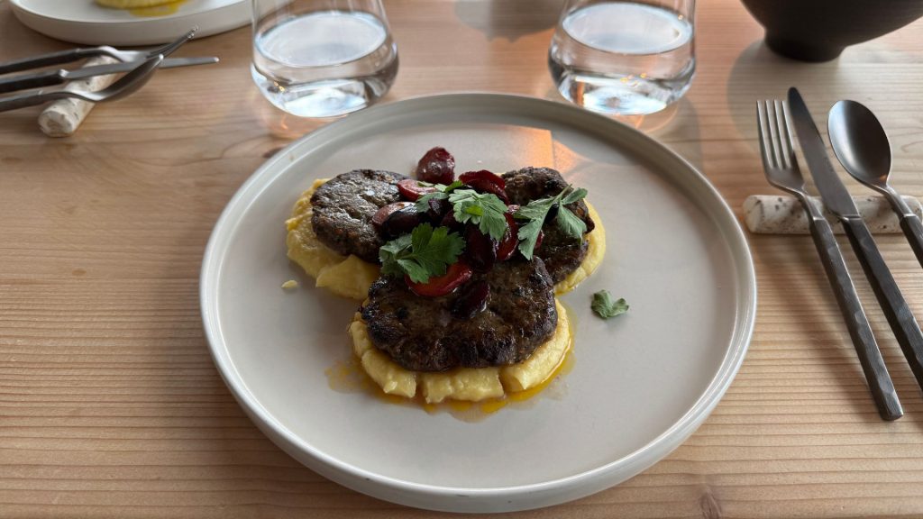 Eriro Alpine Hide Fleisch Mit Beilage 1