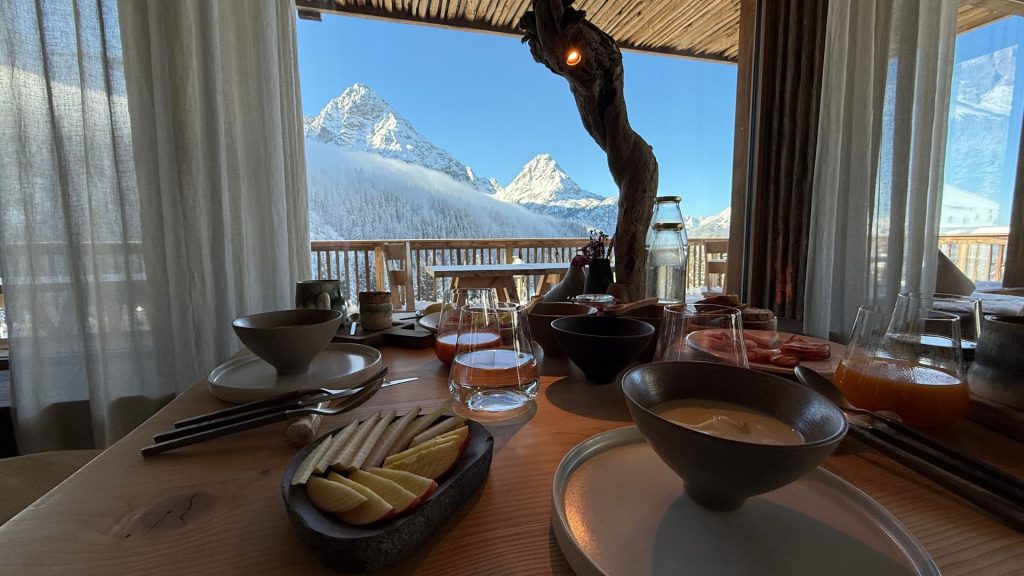 Eriro Alpine Hide Fruehstueck 6