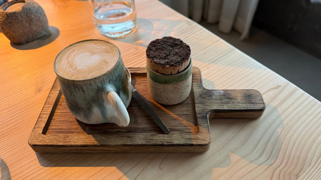 Eriro Alpine Hide Kaffee