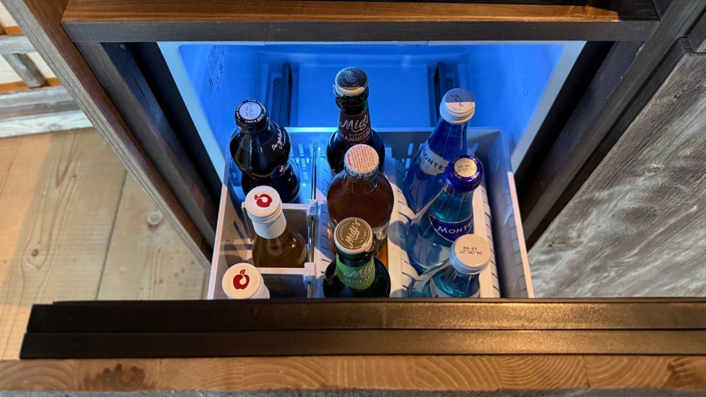 Eriro Alpine Hide Minibar