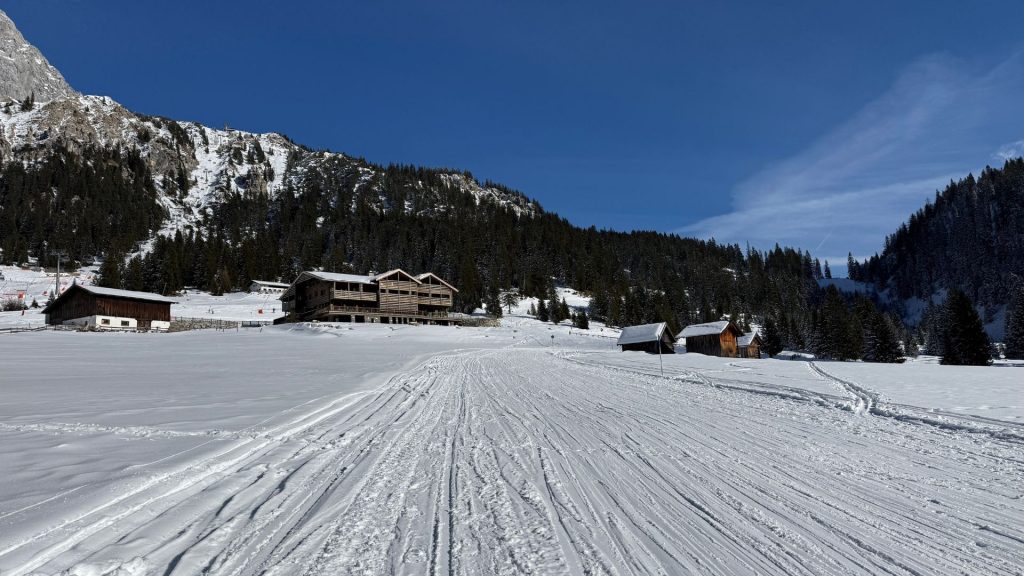 Eriro Alpine Hide Skipiste 2 1
