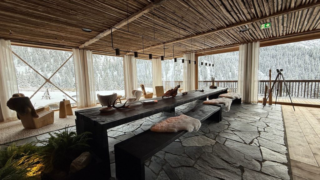 Eriro Alpine Hide Wohnzimmer