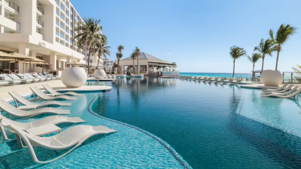 Hyatt Zilara Cancun Pool