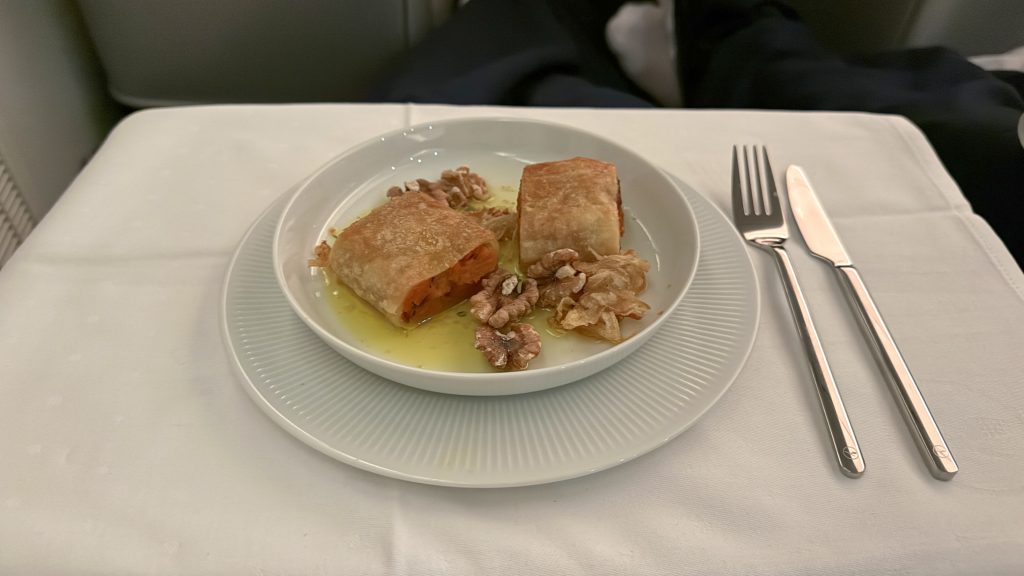 Lufthansa Business Class FOX Abendessen Hauptgang 2