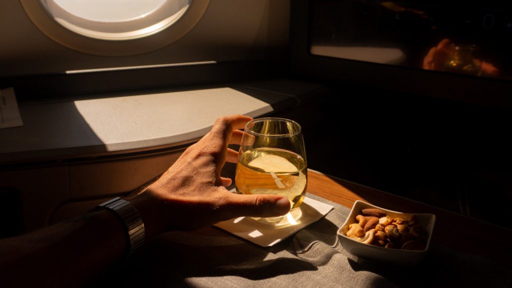 Neues Weinangebot American Airlines 2026
