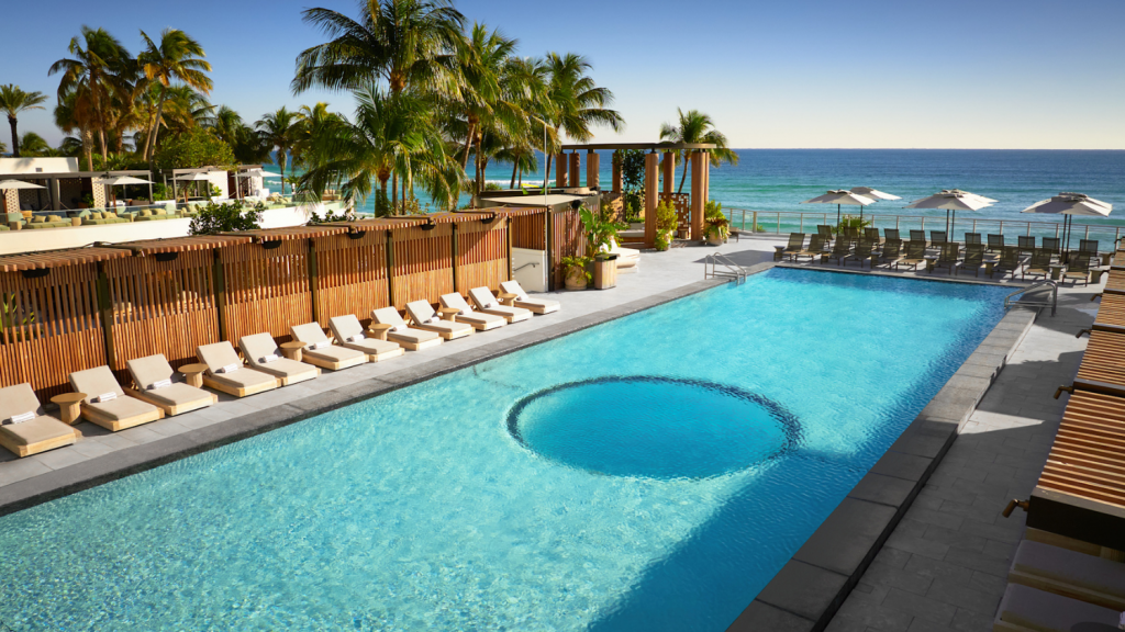 Signia By Hilton Diplomat Beach Resort Pool