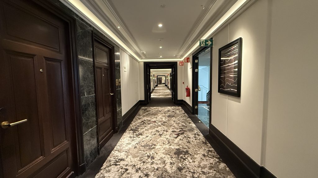 The Palace Madrid Hotelflur