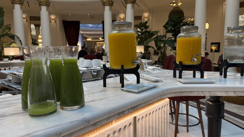The Palace Madrid Buffet Saft