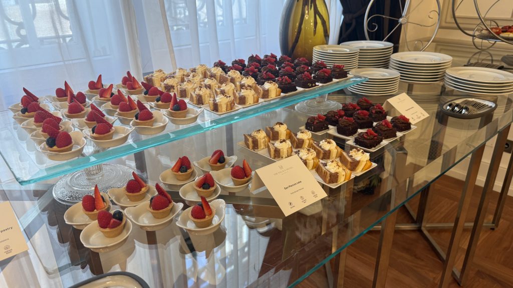 The Palace Madrid Kuchen