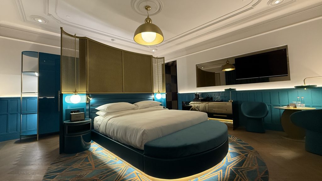 W Budapest Bett