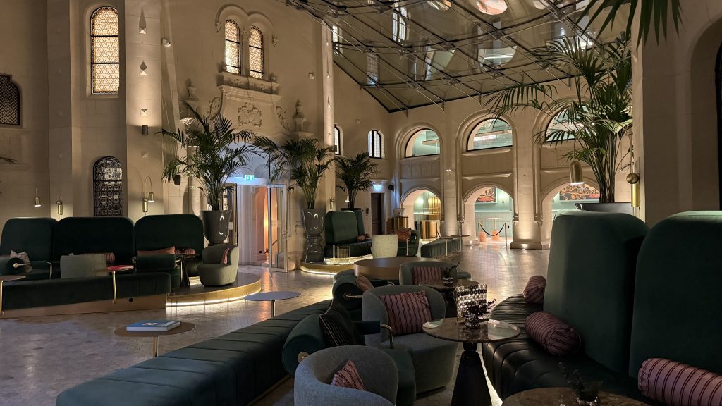 W Budapest Lobby