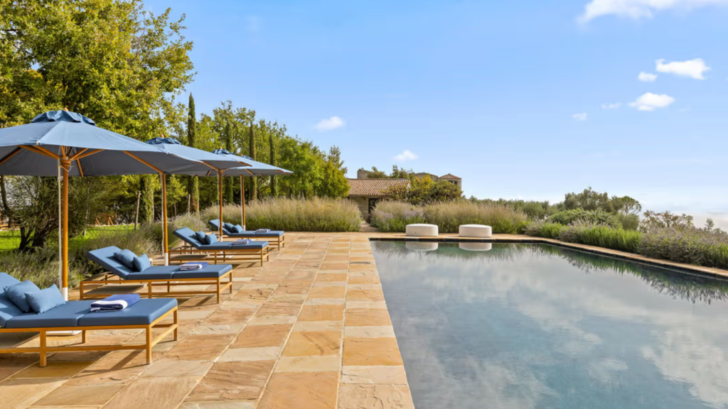 MO Homes Castello Di Procopio Pool
