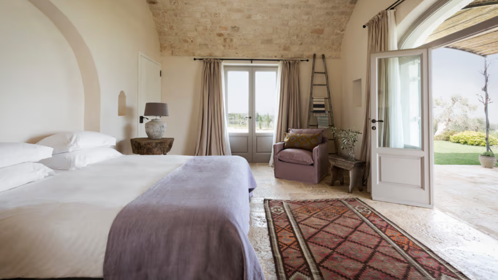 MO Homes Masseria Petrarolo Zimmer 1