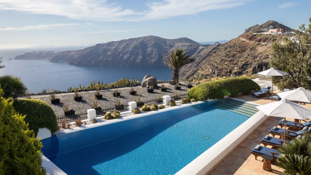 MO Villa Caldera Pool