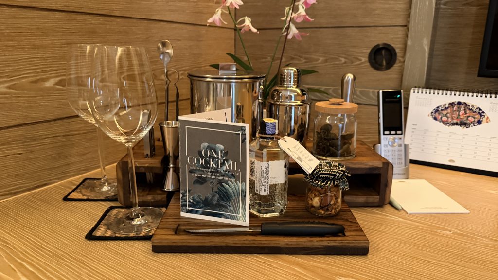 Mandarin Oriental Desaru Coast Rainforest Suite Gin Bar