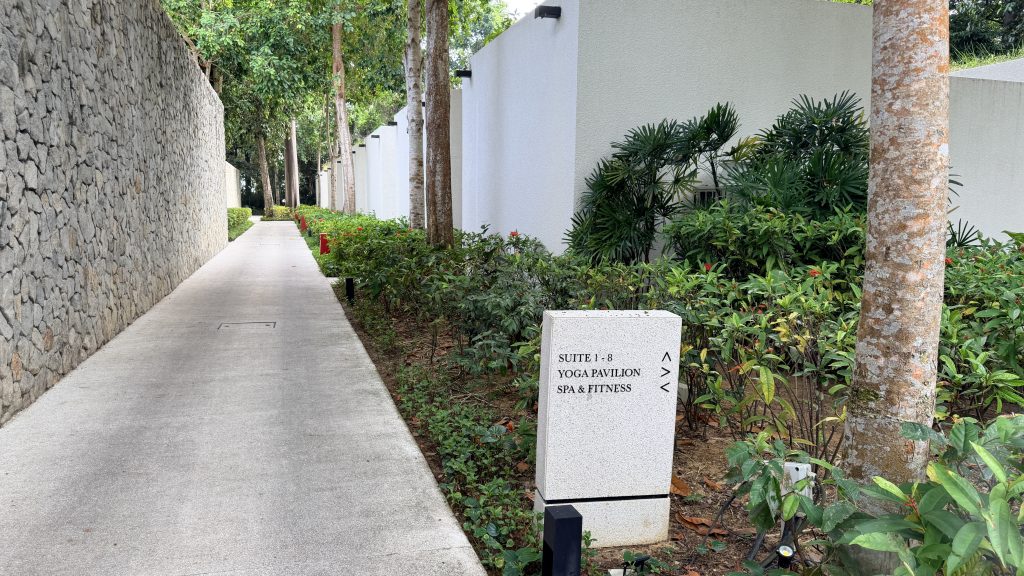 Mandarin Oriental Desaru Coast Resort Schild