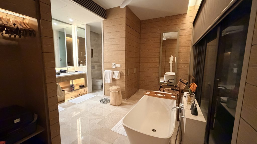 Mandarin Oriental Desaru Coast Suite Bad Eingang