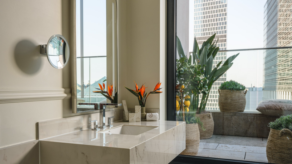 Taj Hessischer Hof Frankfurt Zimmer Bad