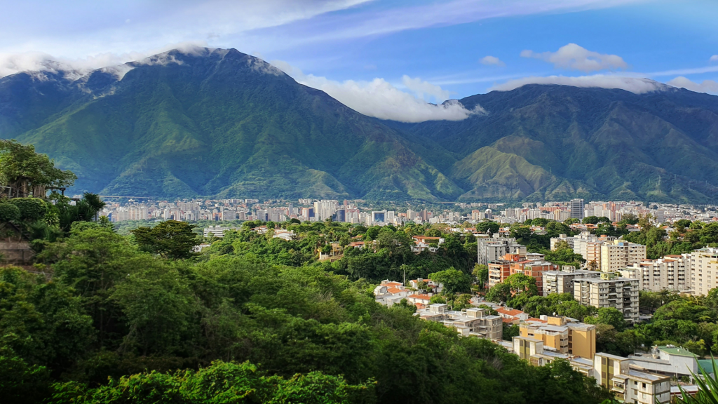 Caracas Venezuela Berge Wideshot Panorama