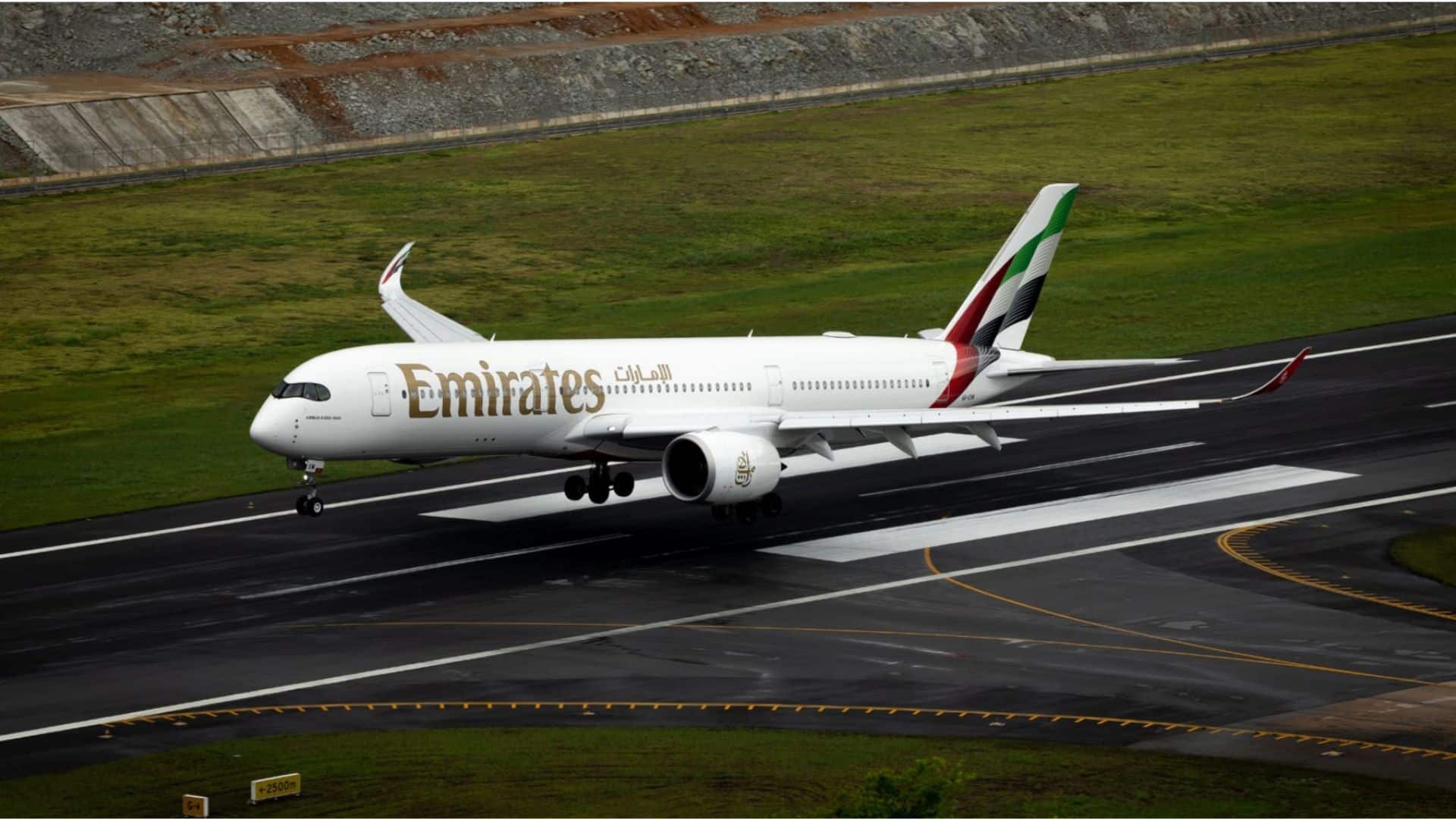 Emirates A350