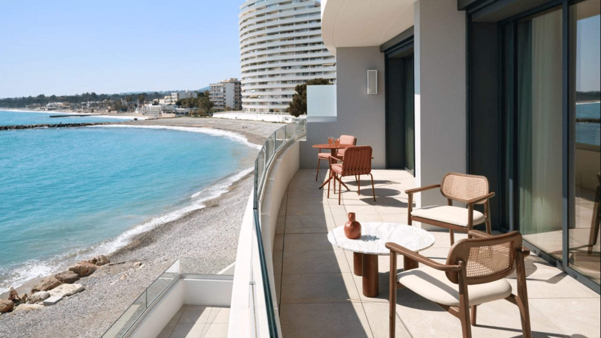 Hilton Marina Baie Des Anges Suite Balkon Ausblick