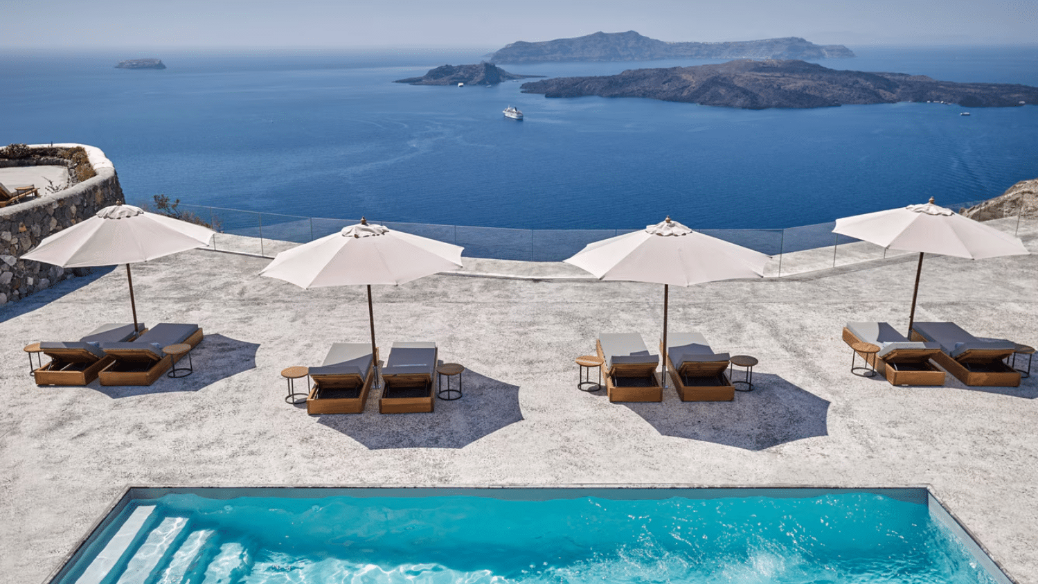 Vedema Resort Santorini