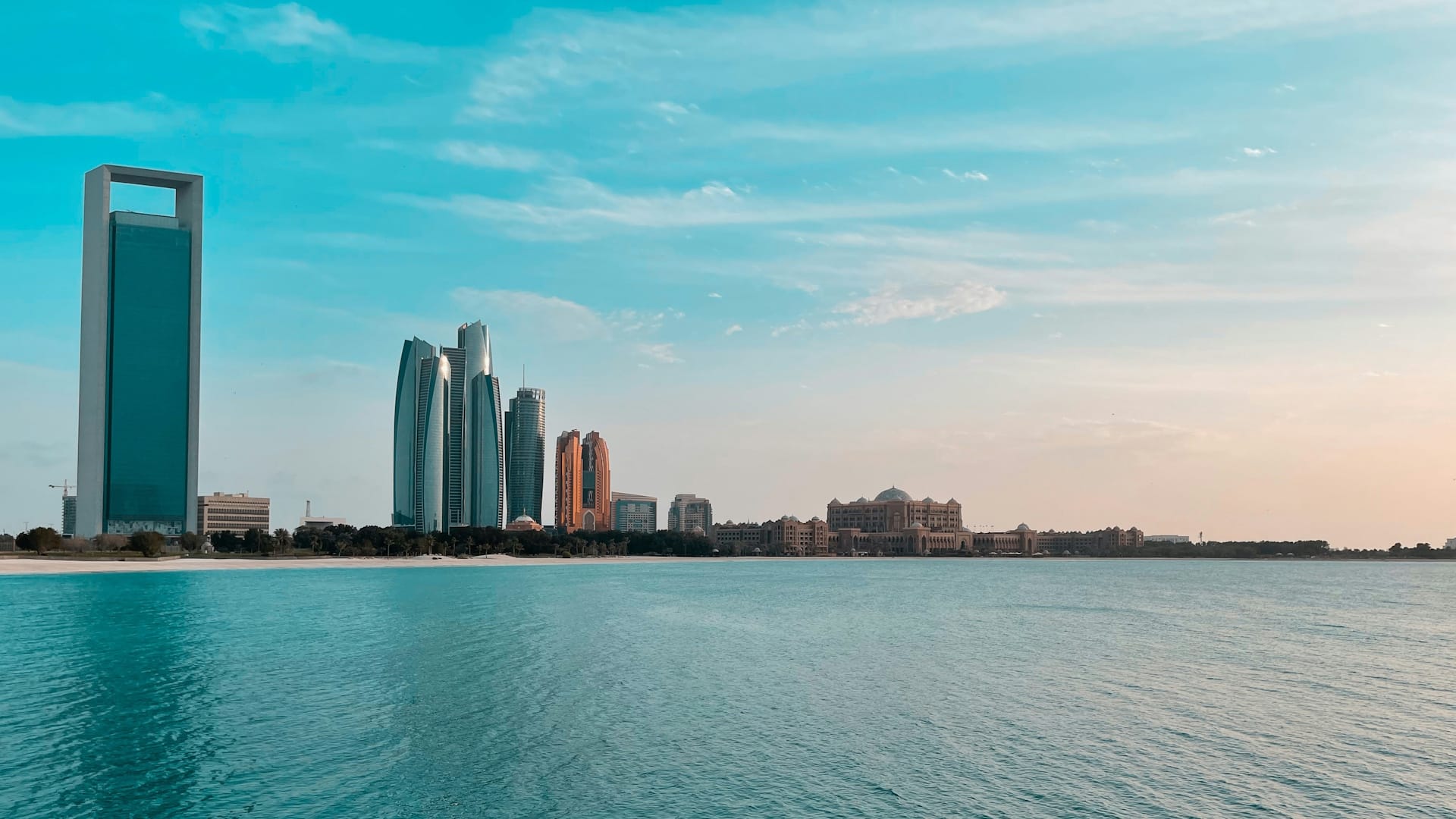 Abu Dhabi Vae Skyline