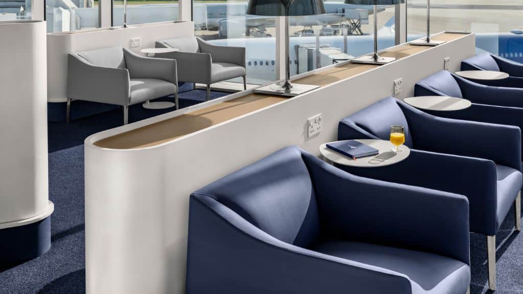 Air France Lounge Heathrow Stuehle