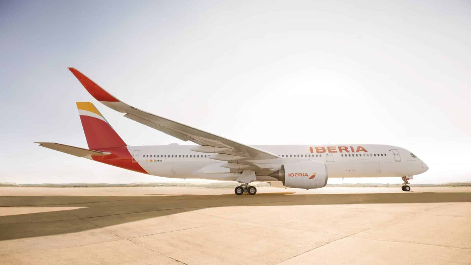 Iberia Airbus A350 Sun