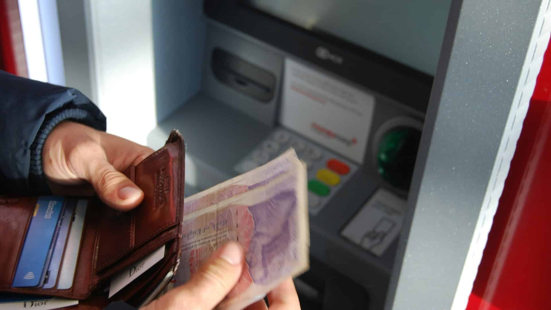 Bank Geldautomat Bargeld Pfund