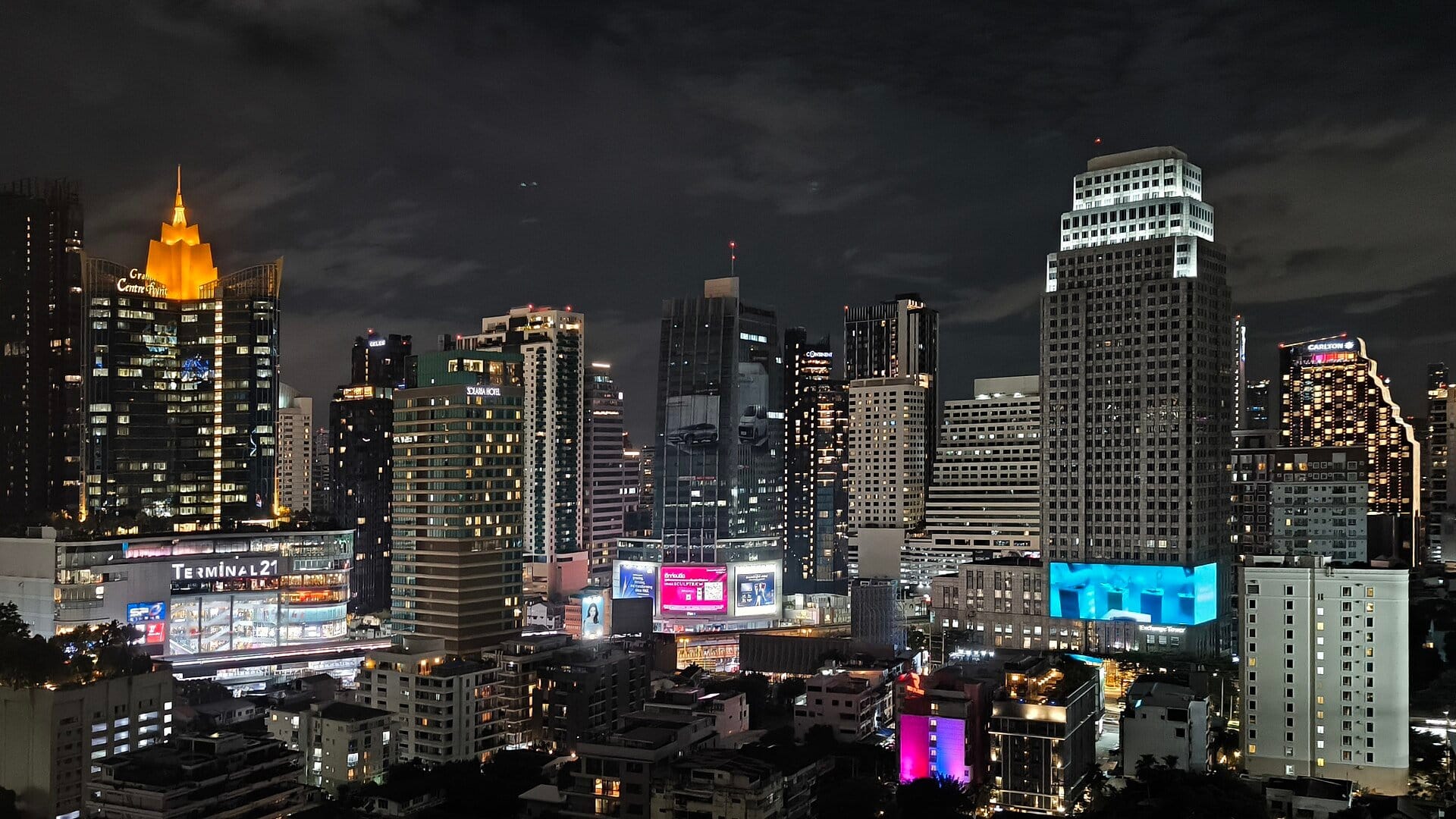 Bangkok Sukhumvit Skyline