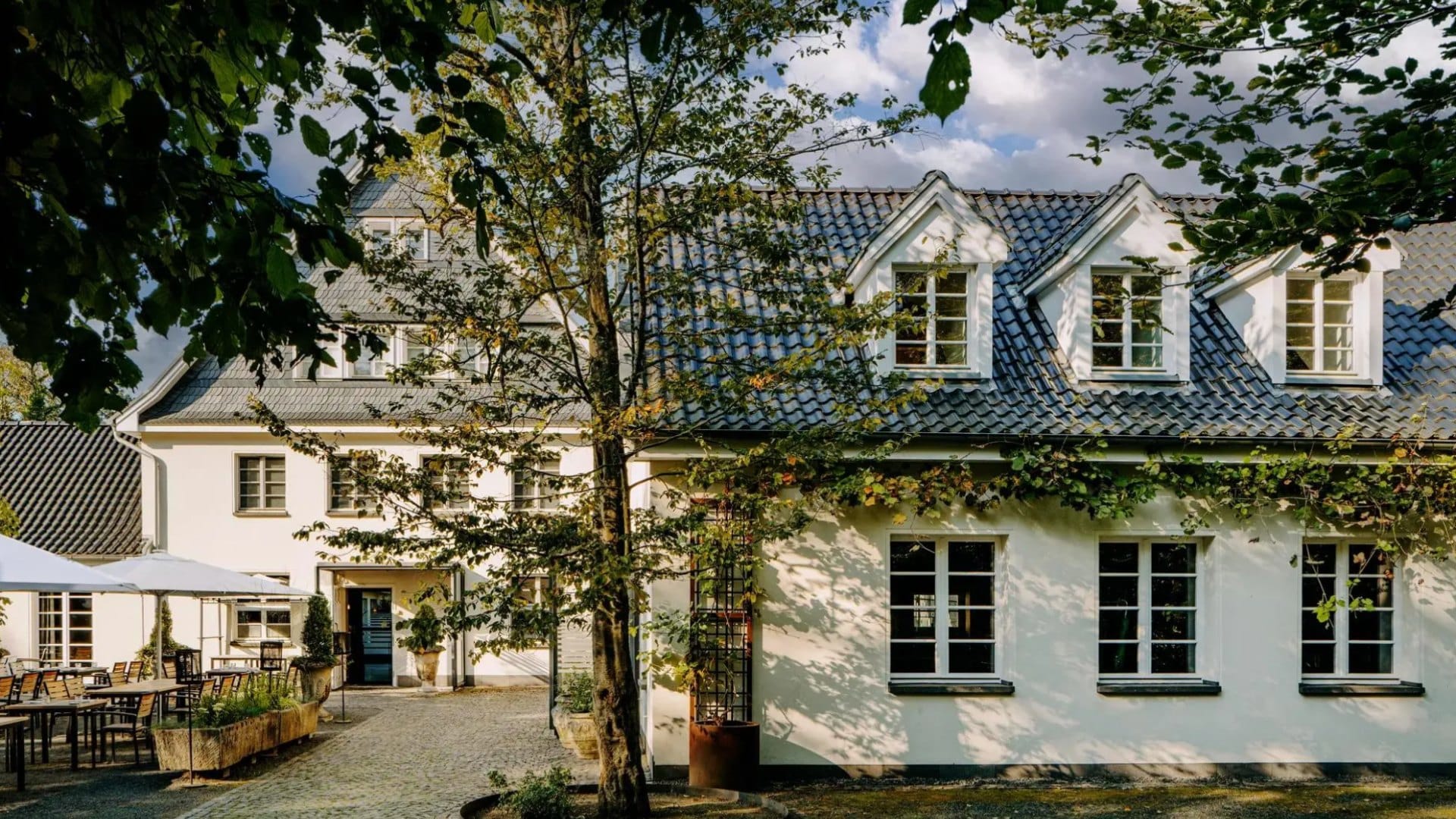 Diepeschrather Muehle Bergisch Gladbach Aussenansicht