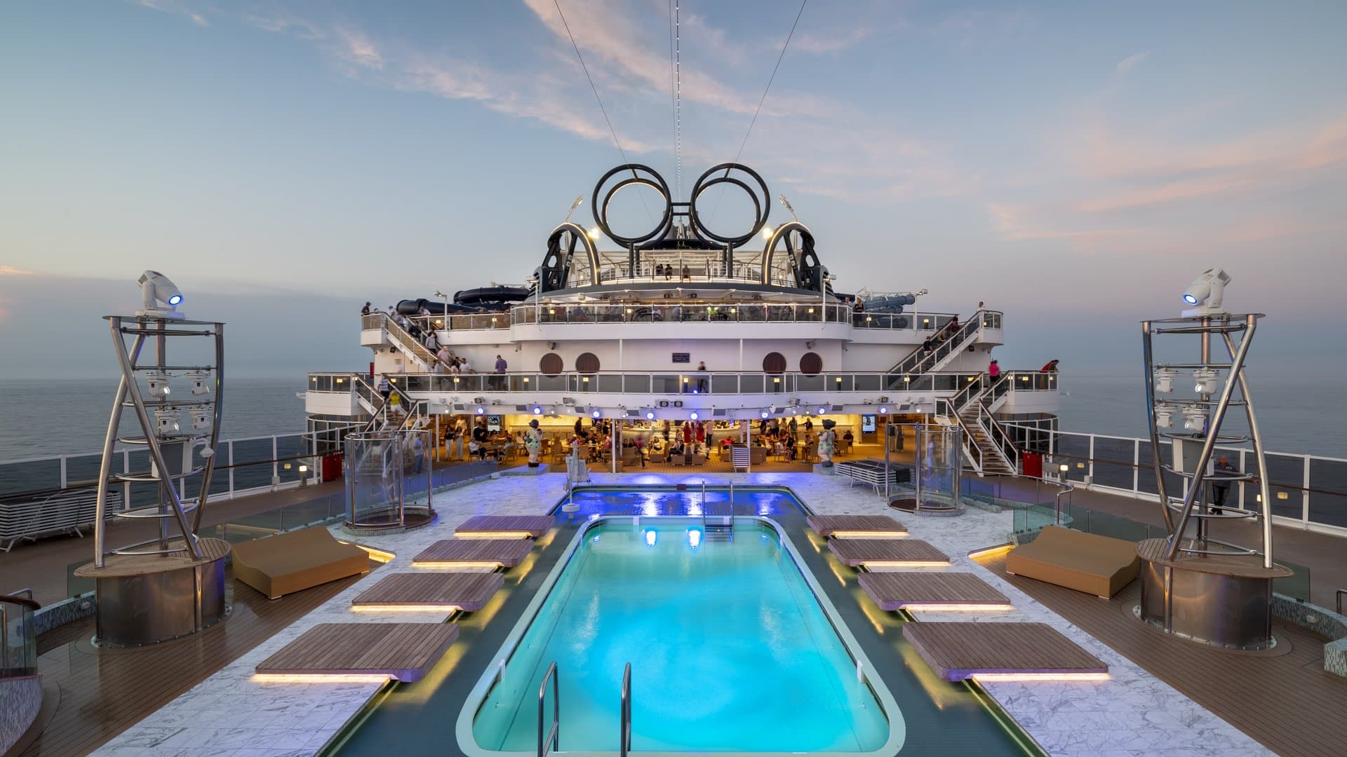 Panorama Pool an Deck der MSC Seaview