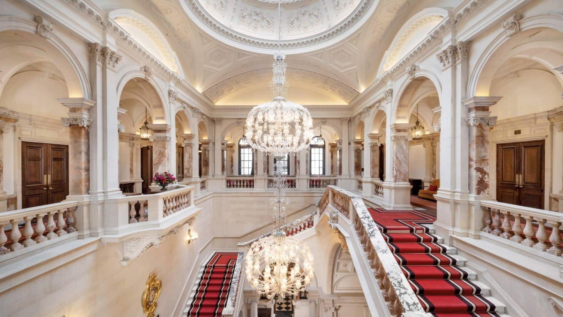 Raffles London at The OWO Treppenhalle