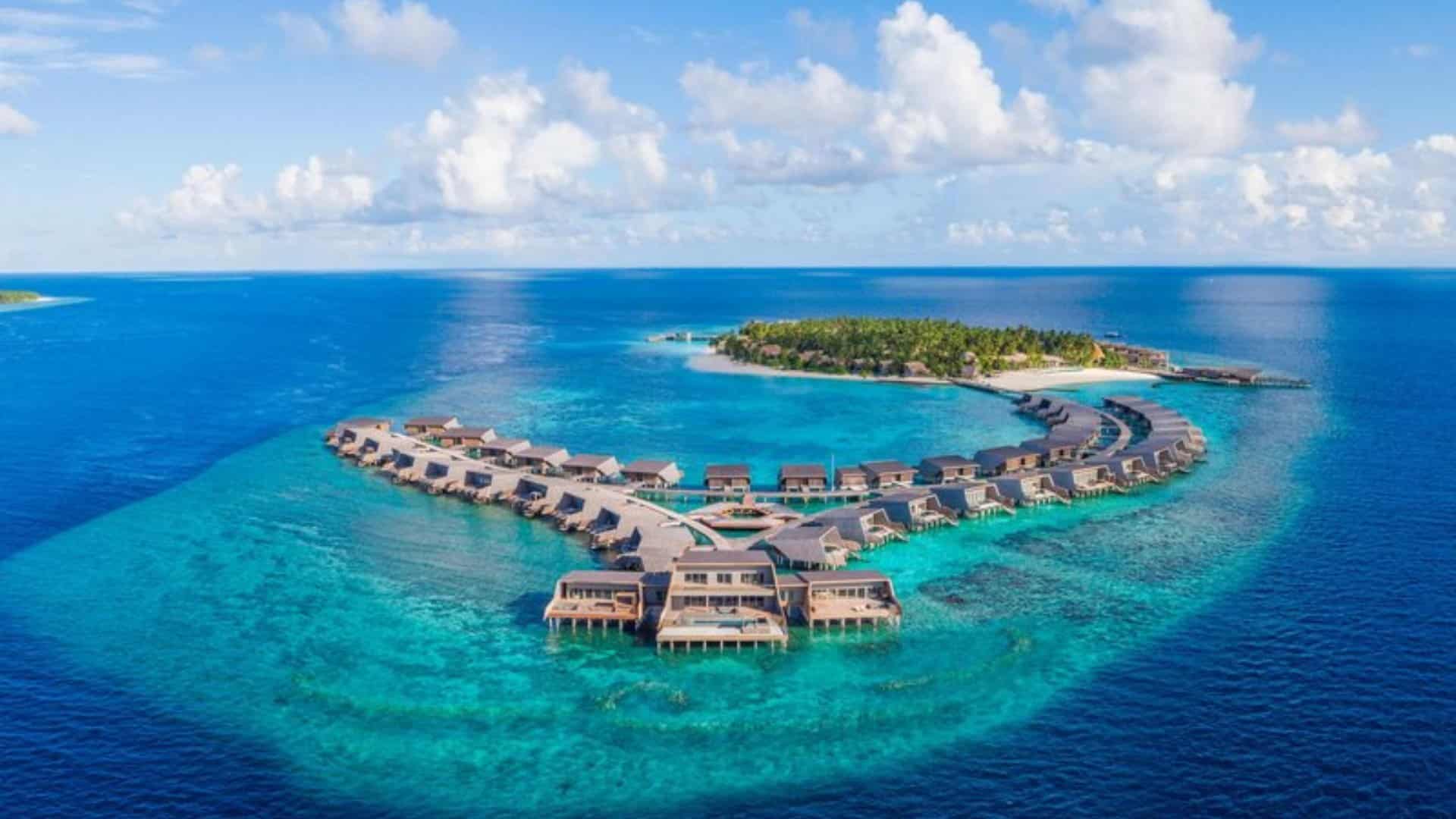 The St. Regis Maldives Vommuli Resort