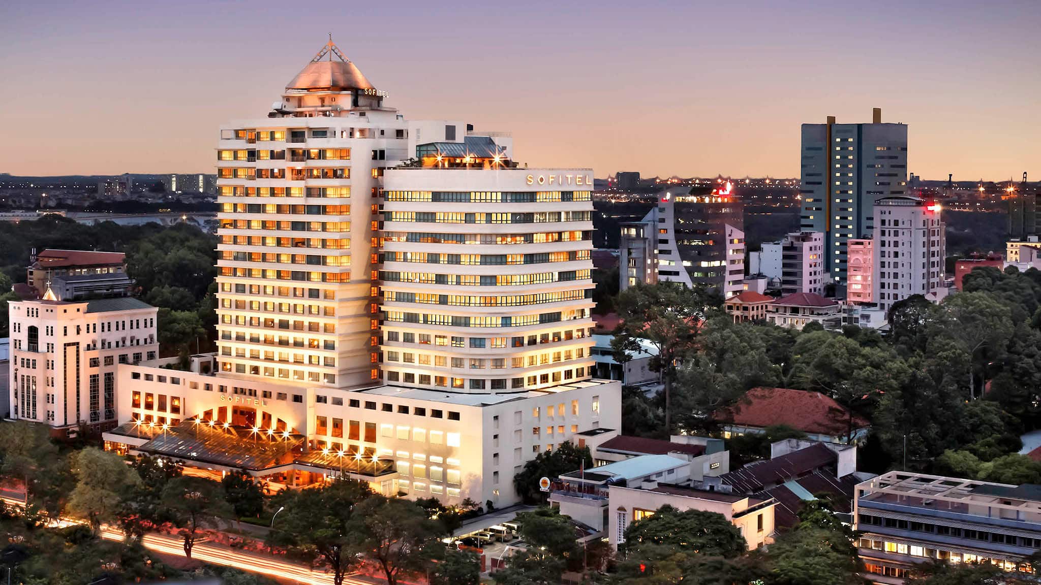 Sofitel Saigon Plaza
