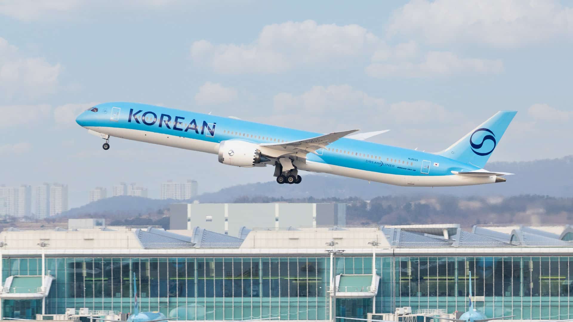 Korean Air Boeing 787-10
