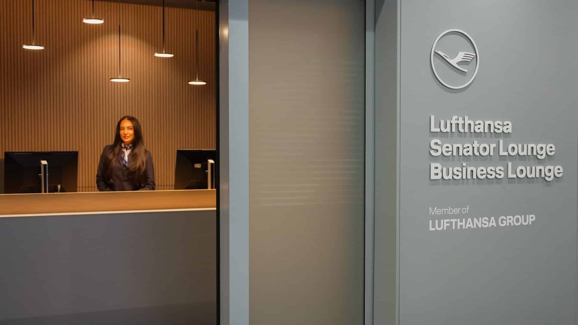 Lufthansa Senator Und Business Lounge Stuttgart